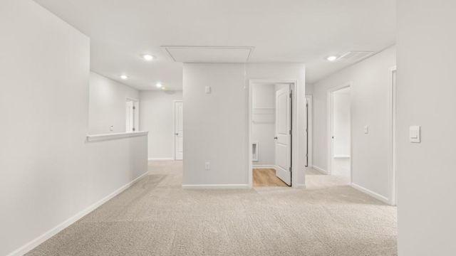 1825 Meadow Green Circle, Gainesville, GA 30501
