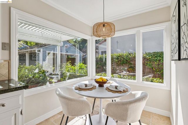 1193 Glen Dr., San Leandro, CA 94577