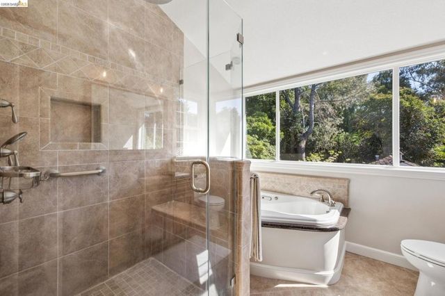 1193 Glen Dr., San Leandro, CA 94577