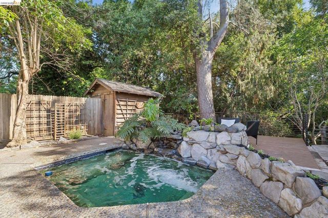 1193 Glen Dr., San Leandro, CA 94577