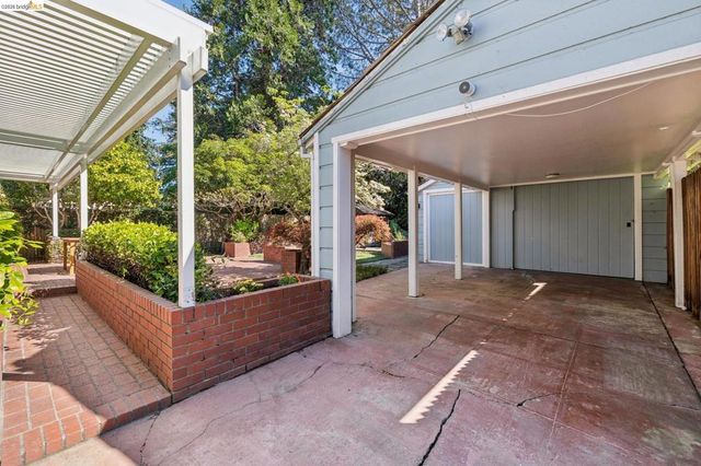 1193 Glen Dr., San Leandro, CA 94577