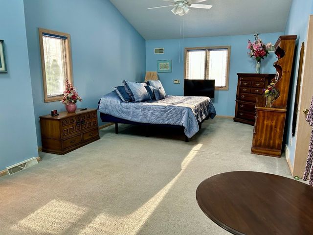 4146 RIDGEWOOD Drive, Erie, PA 16506