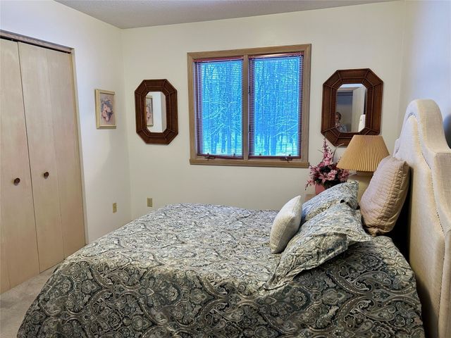 4146 RIDGEWOOD Drive, Erie, PA 16506