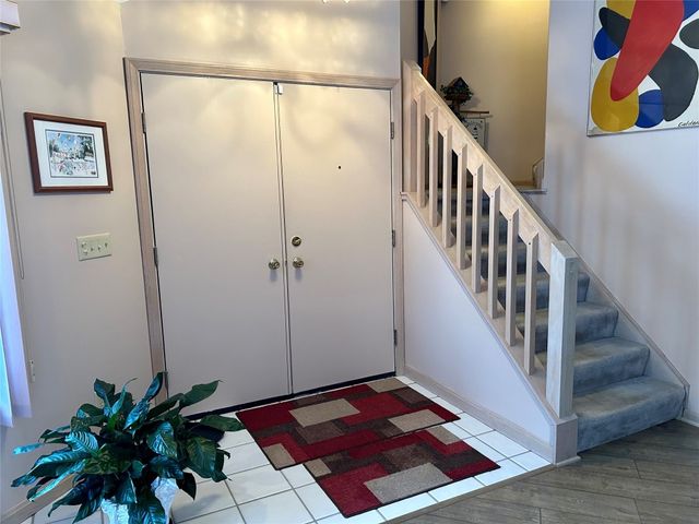 4146 RIDGEWOOD Drive, Erie, PA 16506