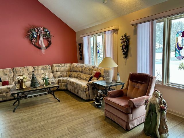 4146 RIDGEWOOD Drive, Erie, PA 16506