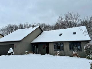 4146 RIDGEWOOD Drive, Erie, PA 16506