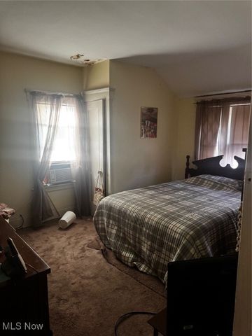 727 E 118th Street, Cleveland, OH 44108