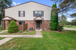 7777 Pontiac Lake Road, Waterford Charter Township, MI 48327