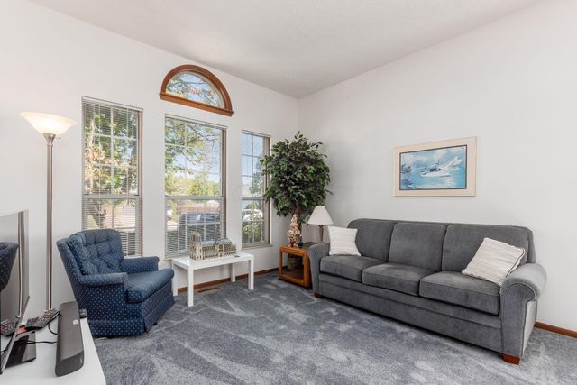 5215 Bressler Drive, Hilliard, OH 43026