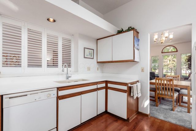 5215 Bressler Drive, Hilliard, OH 43026