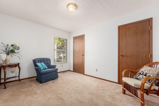 5215 Bressler Drive, Hilliard, OH 43026