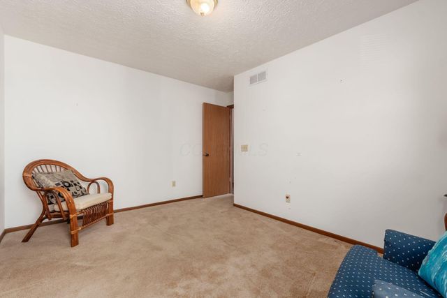 5215 Bressler Drive, Hilliard, OH 43026