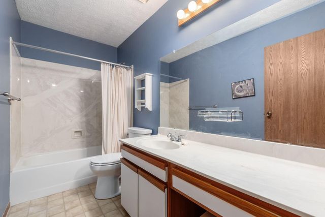 5215 Bressler Drive, Hilliard, OH 43026