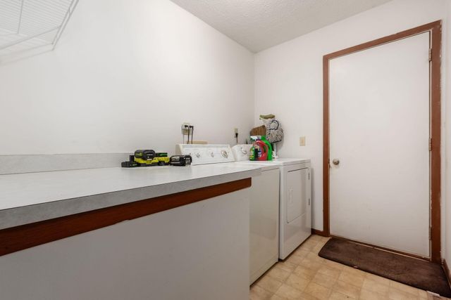 5215 Bressler Drive, Hilliard, OH 43026