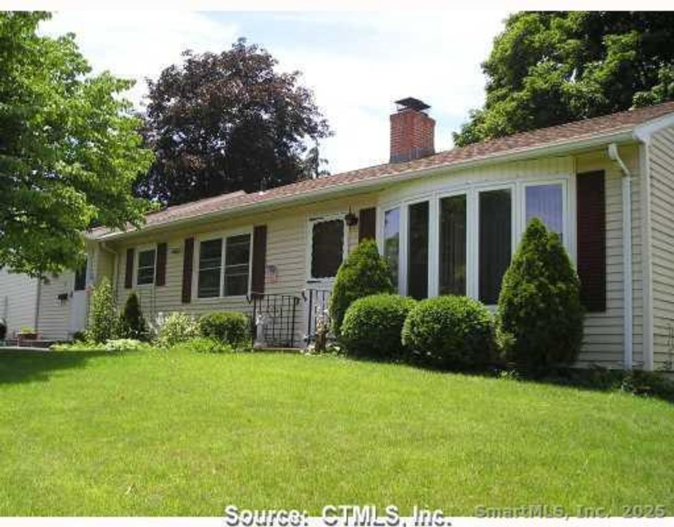 16 Madison Street, East Hartford, CT 06118
