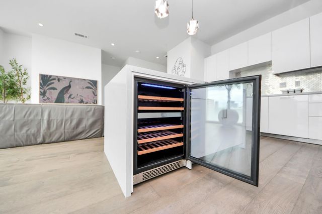 4521 San Felipe Street 1904, Houston, TX 77027