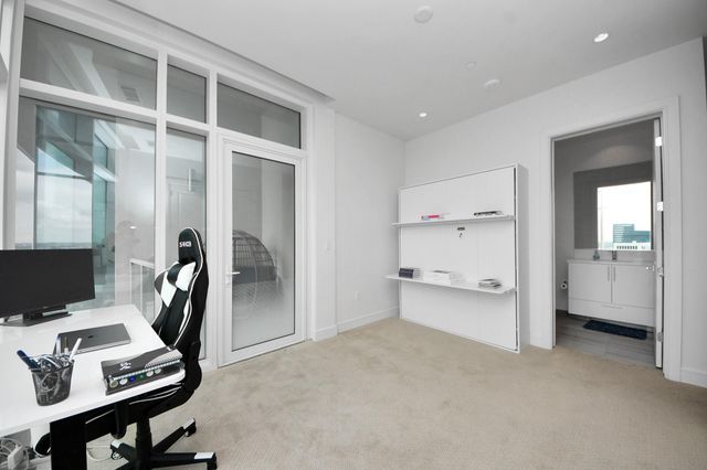 4521 San Felipe Street 1904, Houston, TX 77027