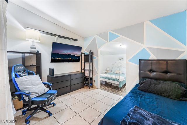 2636 Saint George Street, North Las Vegas, NV 89030