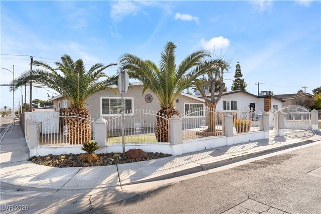 2636 Saint George Street, North Las Vegas, NV 89030