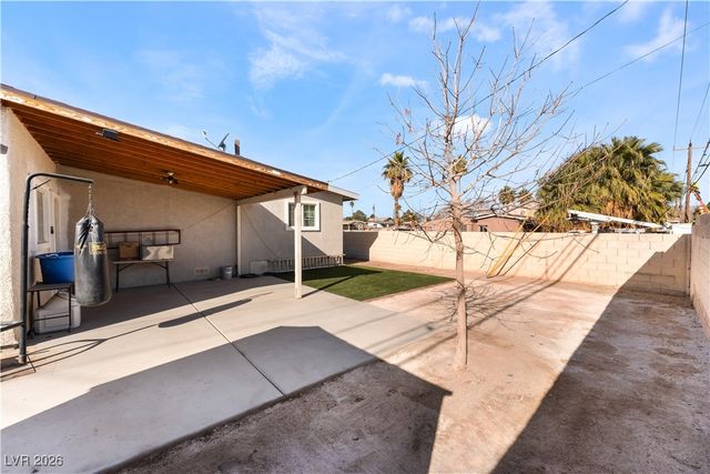 2636 Saint George Street, North Las Vegas, NV 89030