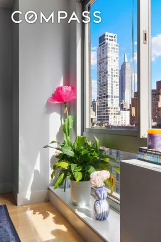 242 E 25th St Apt 9E, New York City, NY 10010