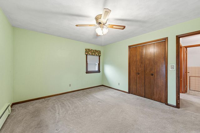 107 21st Avenue NW, Faribault, MN 55021