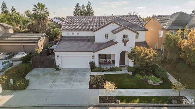 3046 Indianapolis Avenue, Clovis, CA 93619