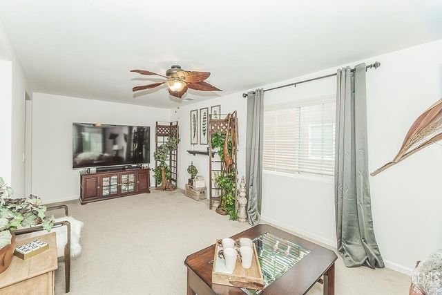 3046 Indianapolis Avenue, Clovis, CA 93619