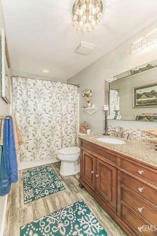 3046 Indianapolis Avenue, Clovis, CA 93619