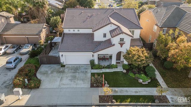 3046 Indianapolis Avenue, Clovis, CA 93619