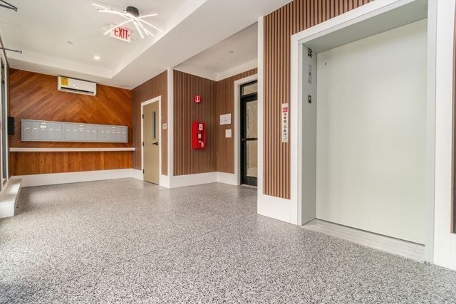 585 Washington Street 307, Quincy, MA 02169