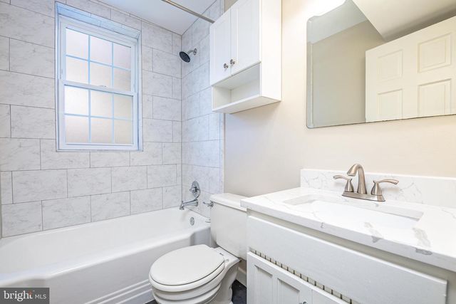 30 S OLD GLEBE RD #106-E, Arlington, VA 22204