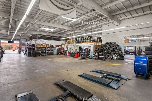 400 W Alondra Boulevard, Gardena, CA 90248