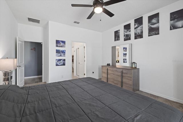 11617 WOODLEAF DRIVE, Lakewood Ranch, FL 34211