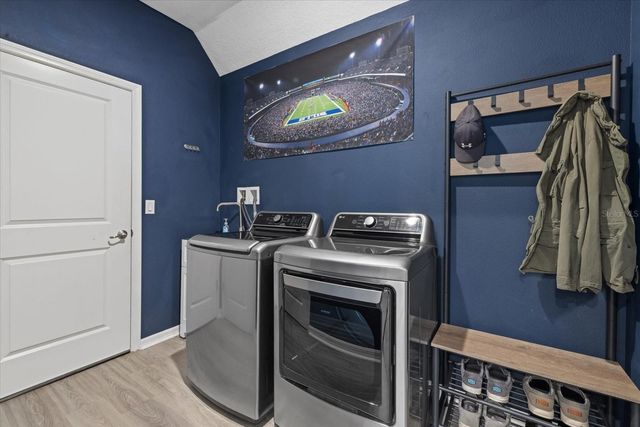 11617 WOODLEAF DRIVE, Lakewood Ranch, FL 34211