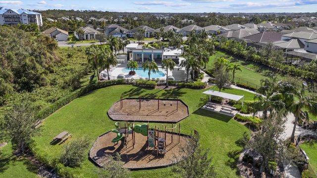 11617 WOODLEAF DRIVE, Lakewood Ranch, FL 34211