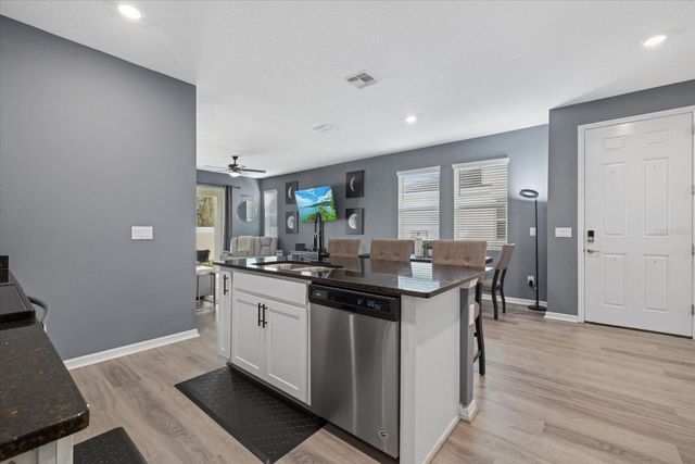 11617 WOODLEAF DRIVE, Lakewood Ranch, FL 34211