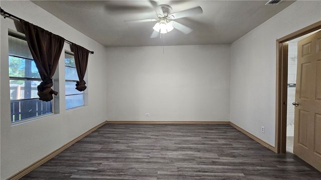 4405 Molina Dr, Corpus Christi, TX 78416