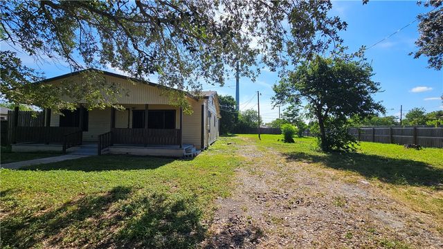 4405 Molina Dr, Corpus Christi, TX 78416