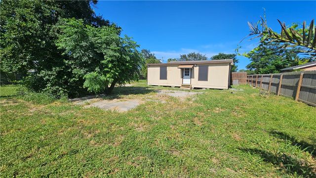 4405 Molina Dr, Corpus Christi, TX 78416