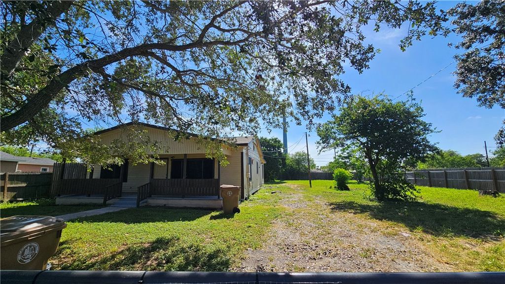 4405 Molina Dr, Corpus Christi, TX 78416 — photo 3