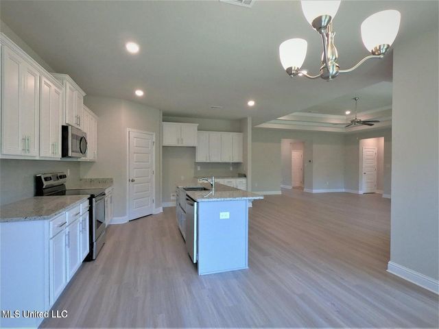 12468 Desoto Trails Circle, Biloxi, MS 39532