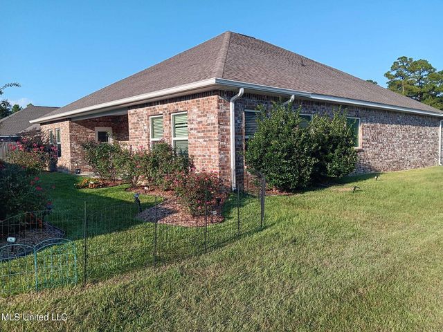12468 Desoto Trails Circle, Biloxi, MS 39532