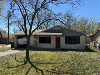 909 W Munroe Avenue, Temple, TX 76501