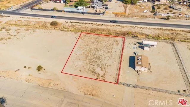16520 Lake Los Angeles, Lake Los Angeles, CA 93591