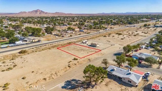 16520 Lake Los Angeles, Lake Los Angeles, CA 93591