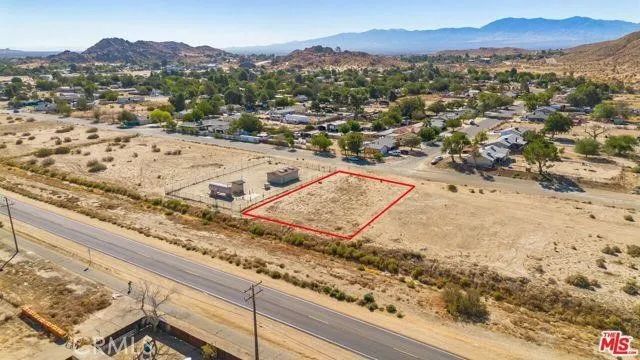 16520 Lake Los Angeles, Lake Los Angeles, CA 93591