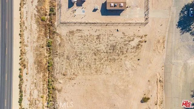 16520 Lake Los Angeles, Lake Los Angeles, CA 93591