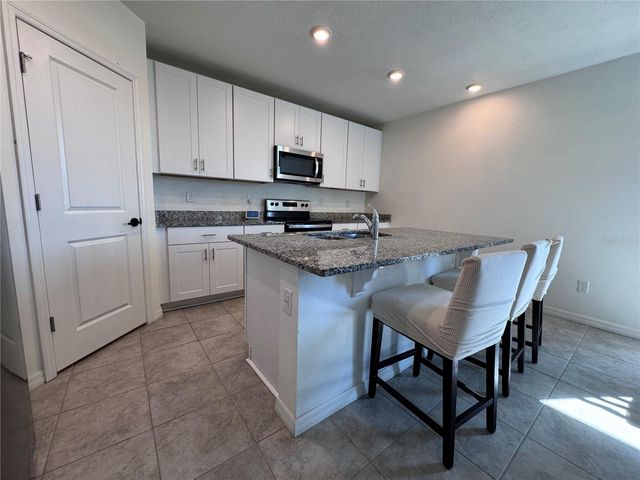 3424 BIRDIE HAWKINS LANE, Plant City, FL 33566