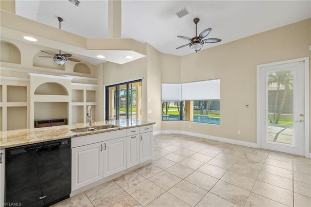 4901 SW 27th PL, Cape Coral, FL 33914